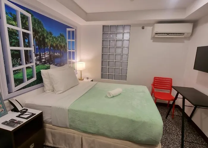 One Cristina 5* Manila