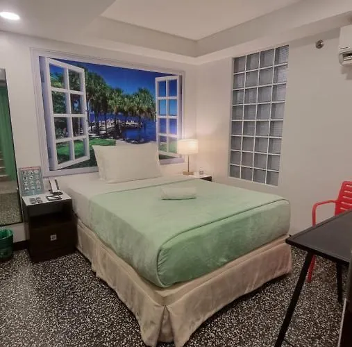 One Cristina Hotel