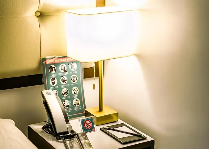 One Cristina Hotel 5*